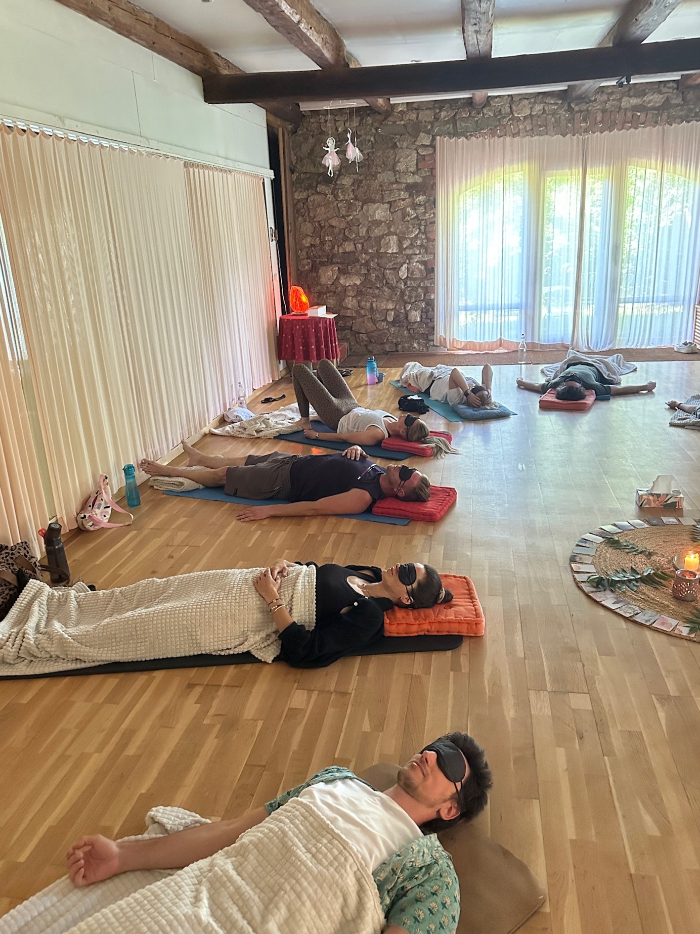 Участники ретрита Transformation Breathwork в США, 2025